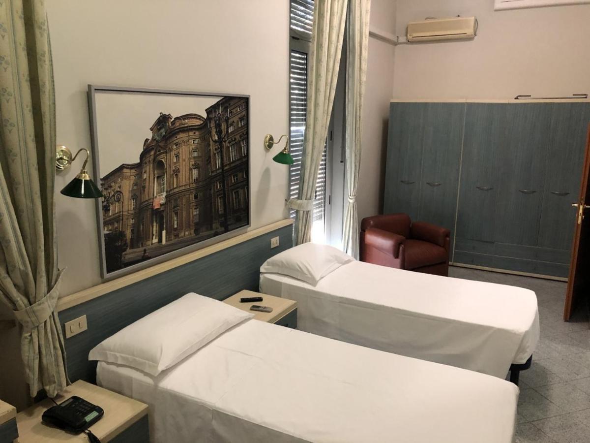 Hotel Ferrucci トリノ エクステリア 写真