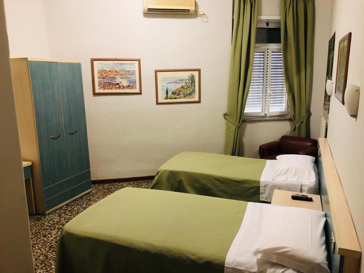 Hotel Ferrucci トリノ エクステリア 写真