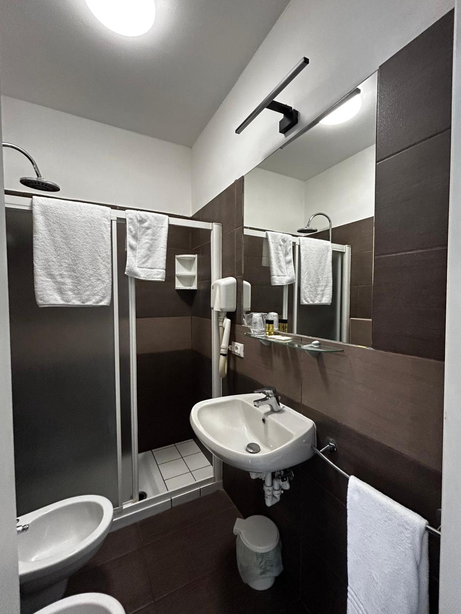 Hotel Ferrucci トリノ エクステリア 写真